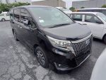Toyota Esquire Gi Premium Black - Image 4